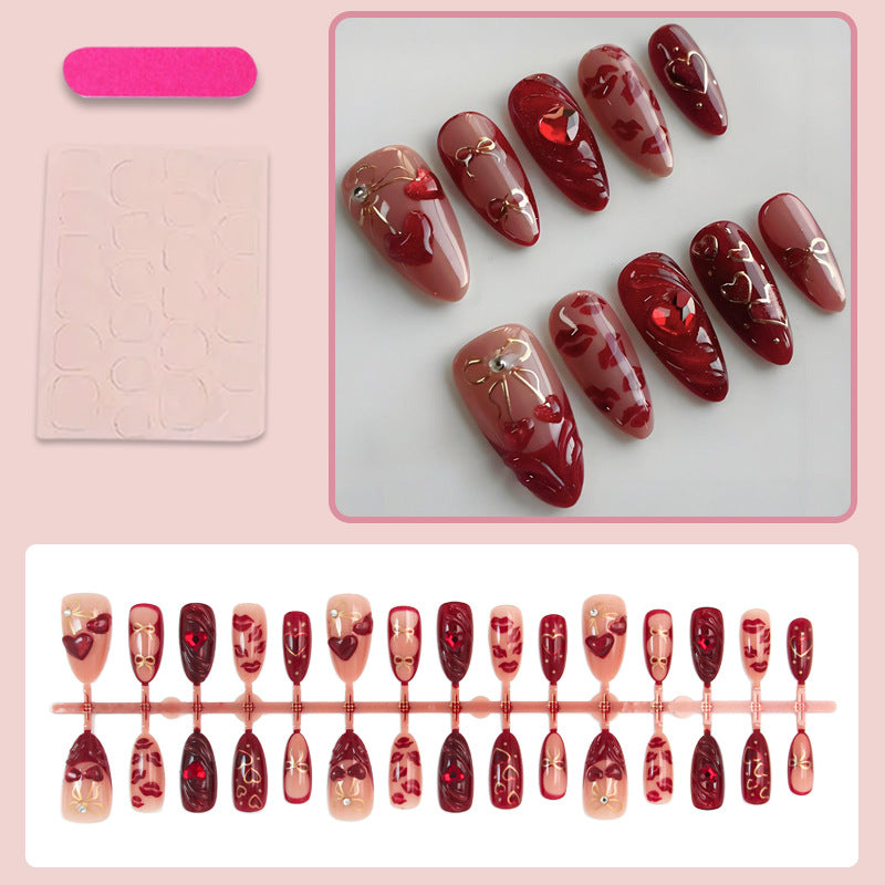 Nail art set with romantic heart and glitter decorations Bowlift