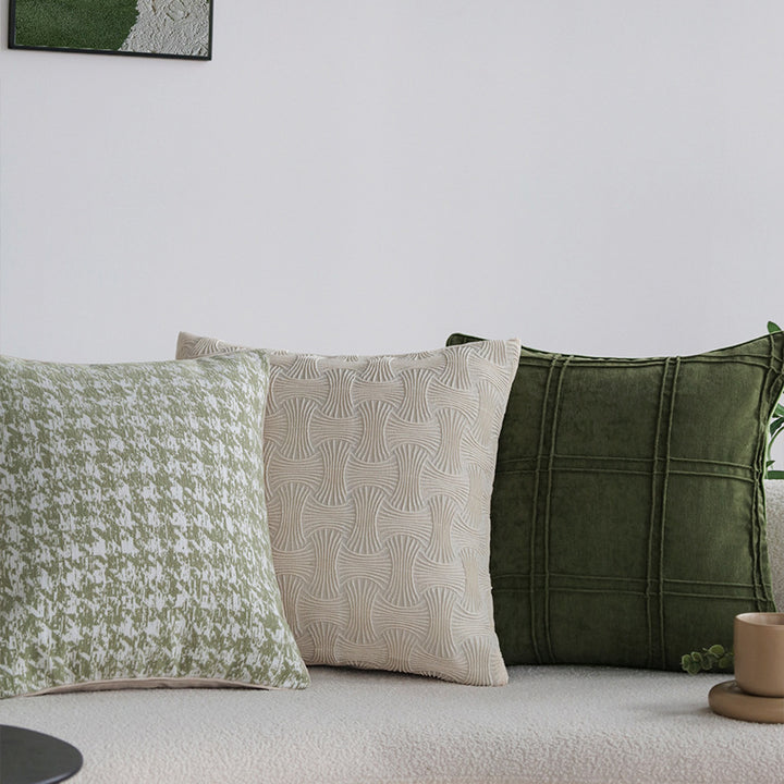 Decorative jacquard pillowcase with houndstooth pattern Bowlift