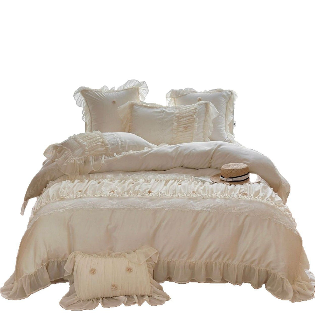 Romantic duvet cover set with ruffles, lace trim and rose appliqués