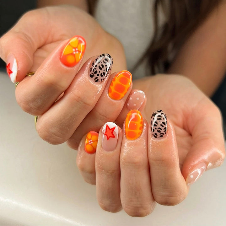 Acrylic nail set with trendy animal and color patterns Bowlift