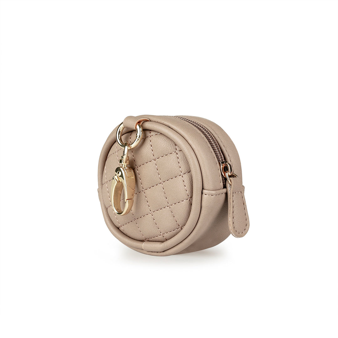 Practical and Stylish Cosmetic Bag Bowlift