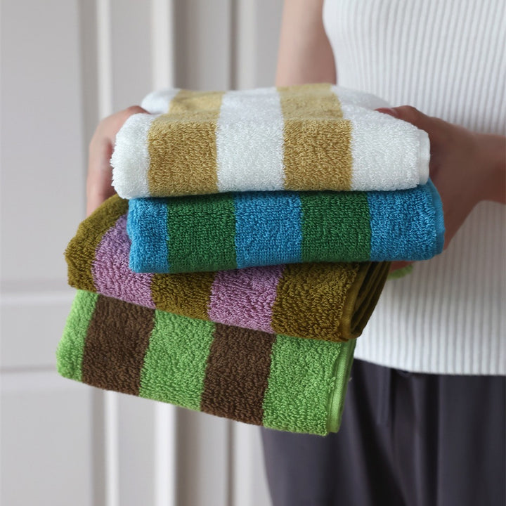 Highly absorbent terry hand and bath towel set with distinctive block stripe structure