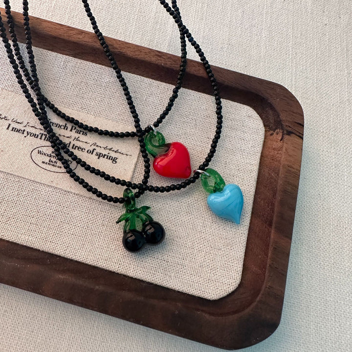 Minimalist Beaded Necklace Bowlift