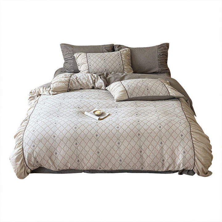 Quilted Ruffled Cotton Duvet Cover Set with Embroidered Lattice Pattern