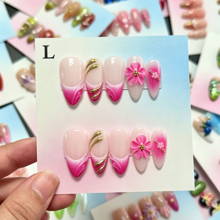 Decorative Floral Press-On Nails Set