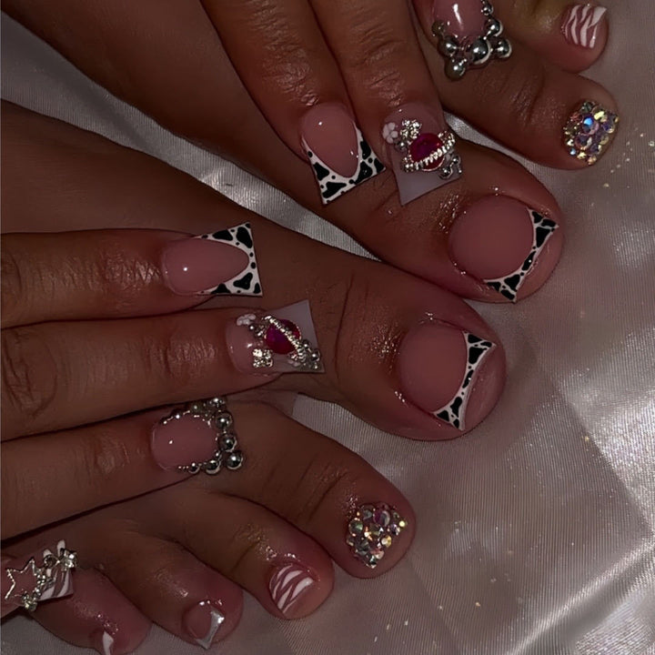 Elegant Press-On Nail Enhancements Bowlift