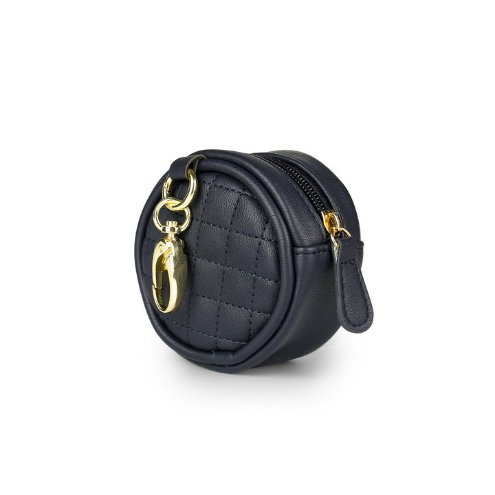 Practical and Stylish Cosmetic Bag Bowlift