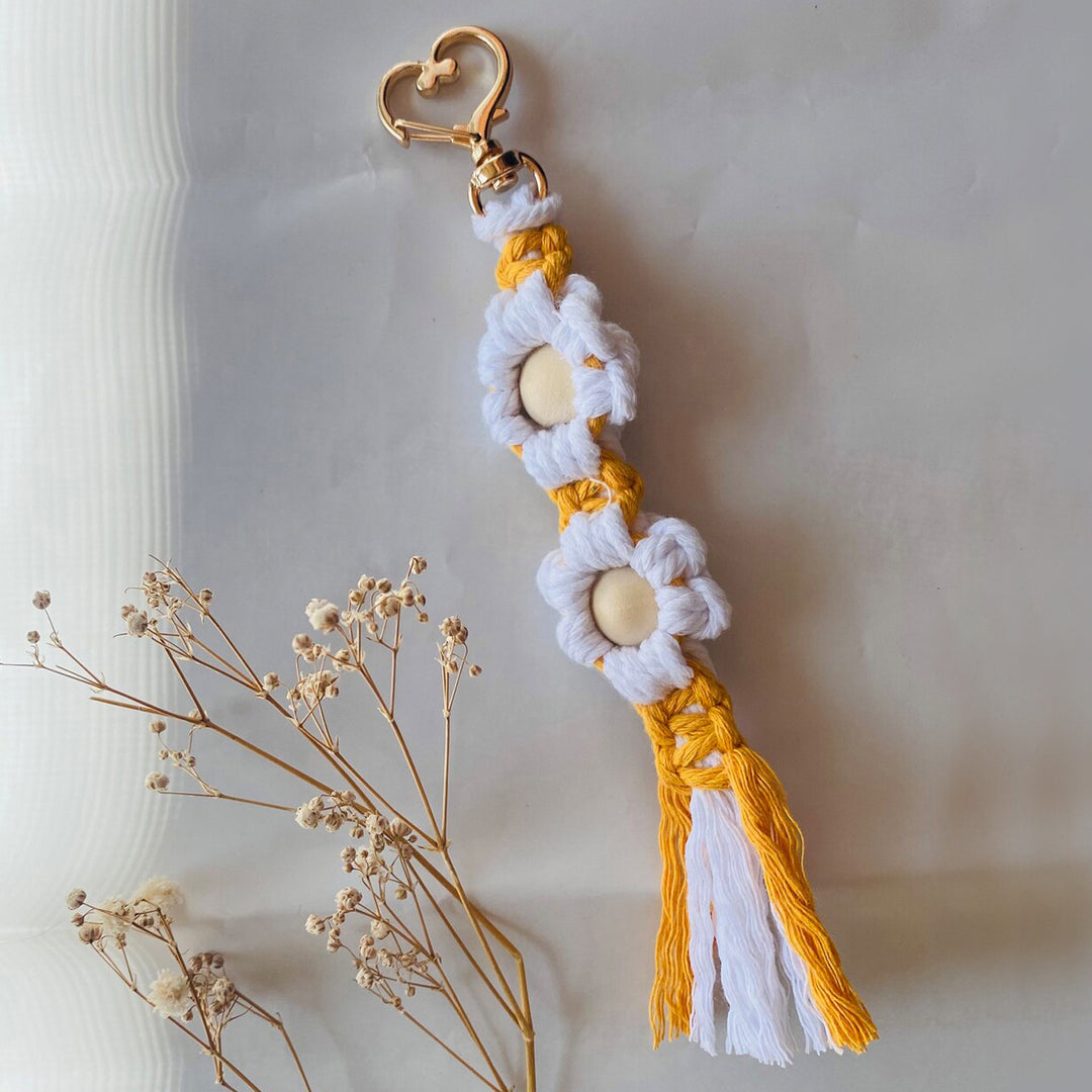 Floral Decorative Keychain Bowlift