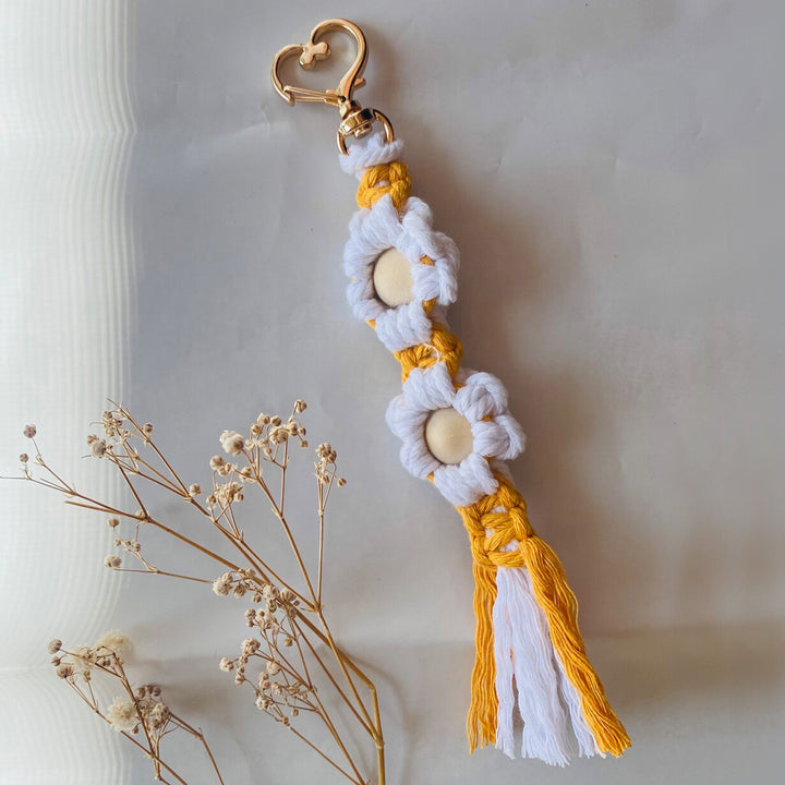 Floral Decorative Keychain Bowlift
