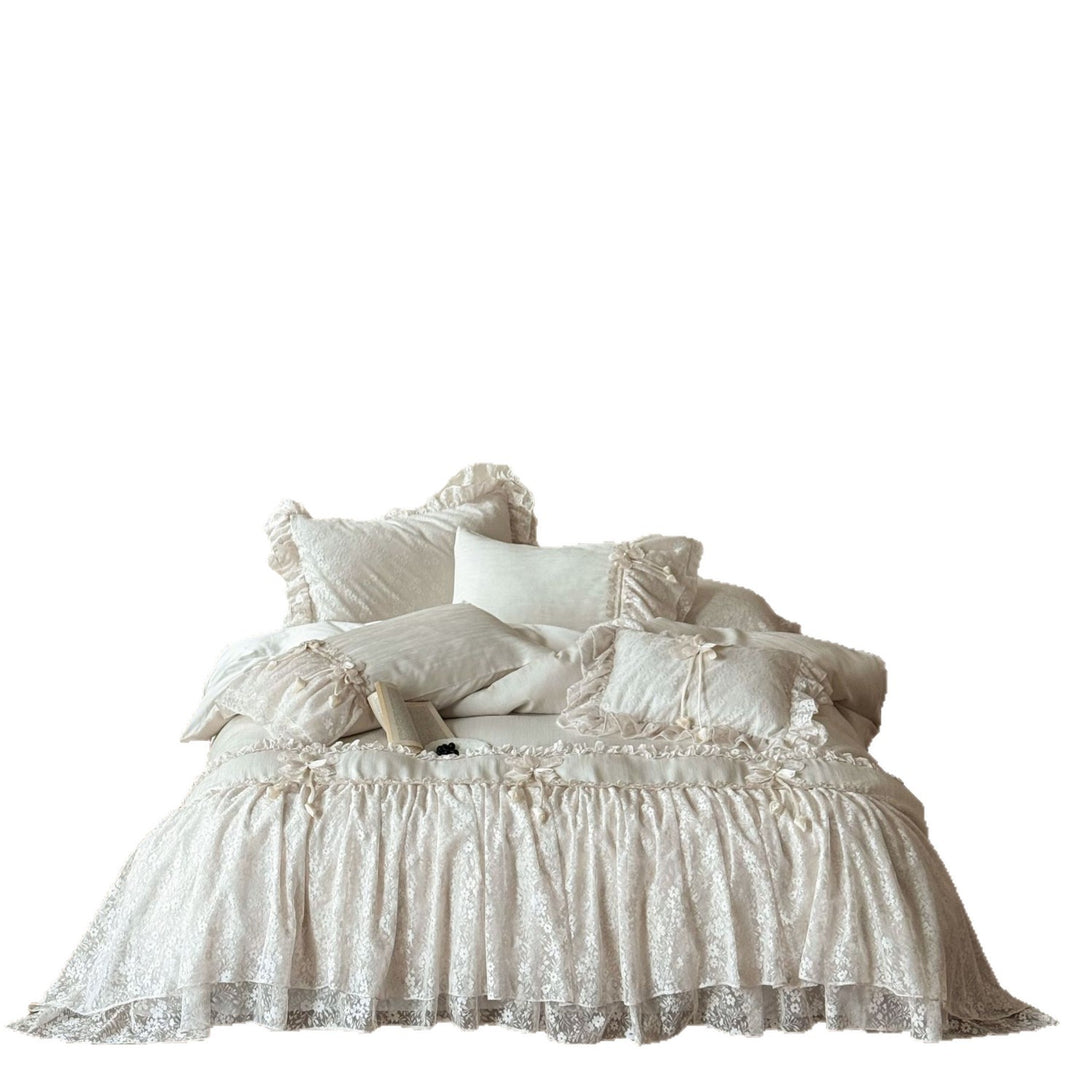 Romantic lace bedding set with ruffled frill and decorative pillow