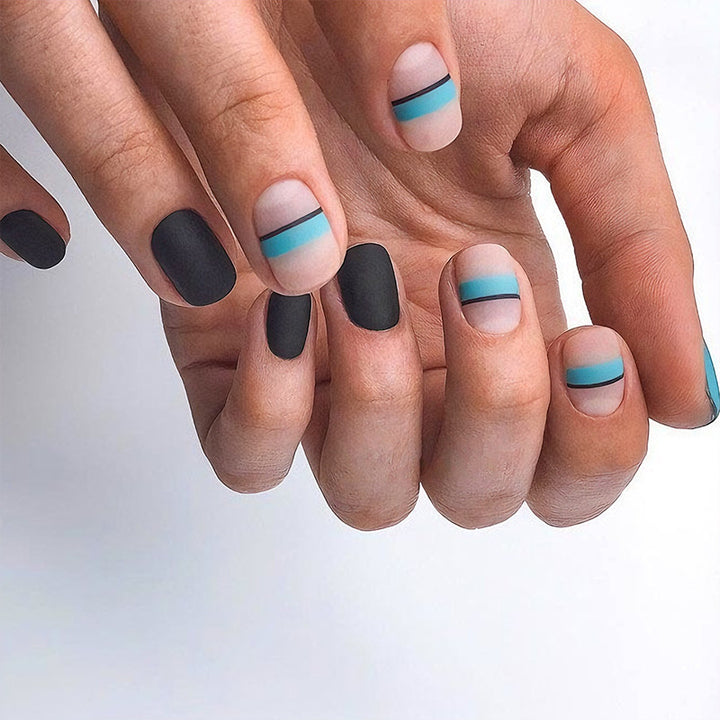 Acrylic nail set with modern, geometric design Bowlift