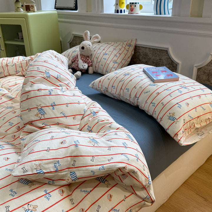 Cotton satin bedding set with fine sketch pattern