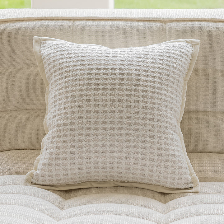 Plush decorative pillow