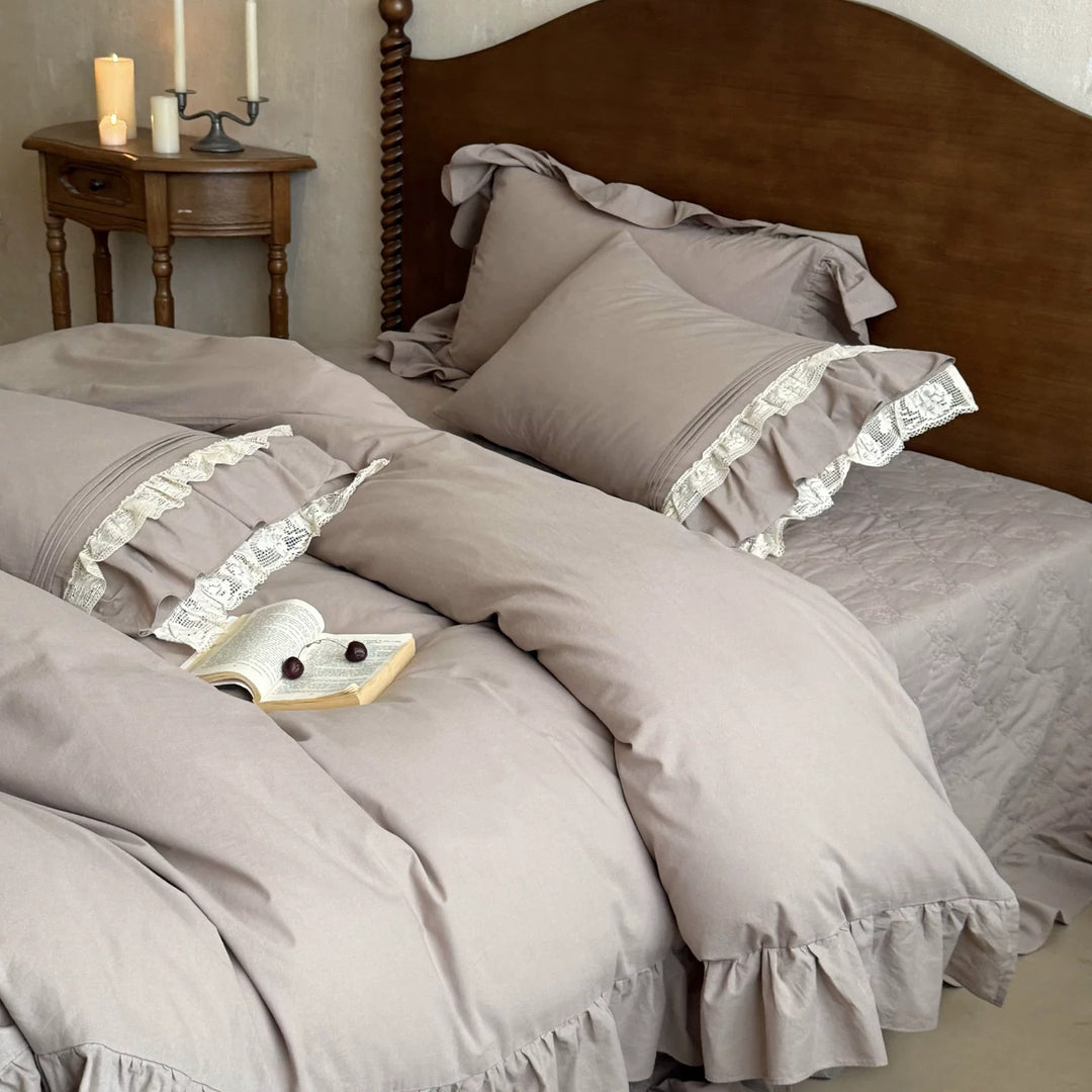 Romantic Ruffled Cotton Sateen Bedding Ensemble with Crochet-Lace Pillow Shams
