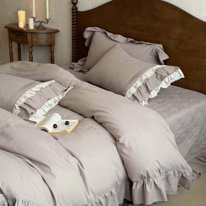 Romantic Ruffled Cotton Sateen Bedding Ensemble with Crochet-Lace Pillow Shams