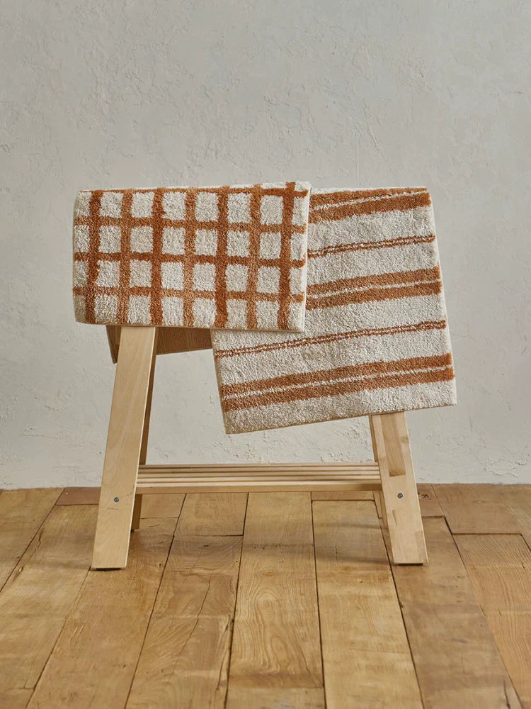 BowLift | Zion Bath Rug