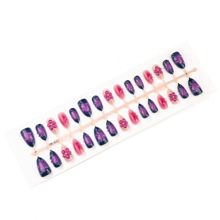 Decorative Floral Design Press-On Nails