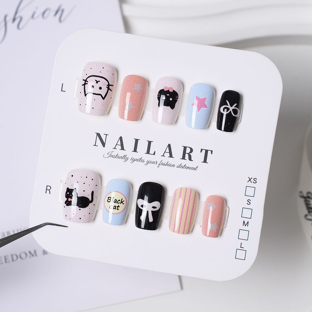 Stylish Press-On Nail Set Bowlift