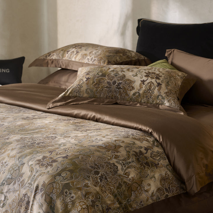 Paisley-Jacquard bedding set with satin border