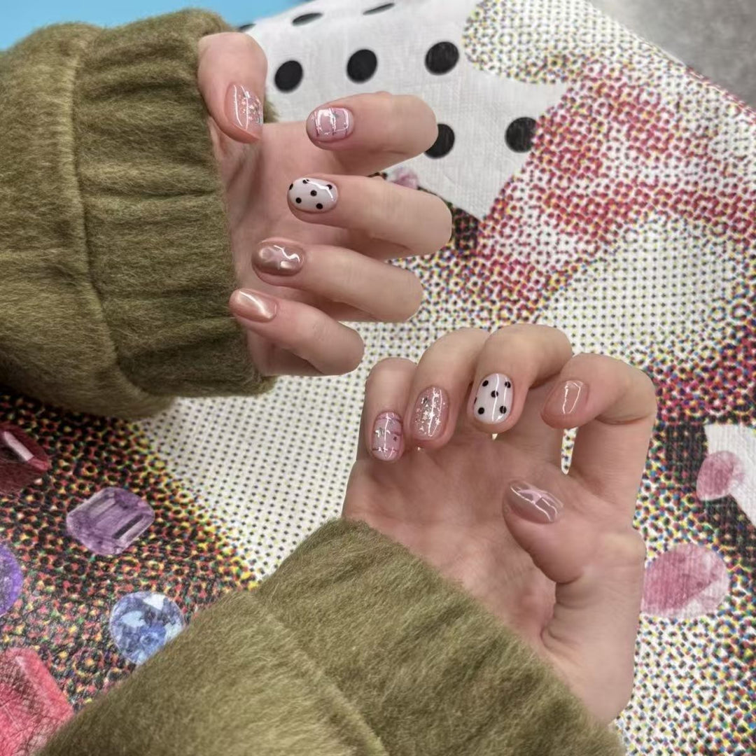 Trendy Abstract Nail Art Set