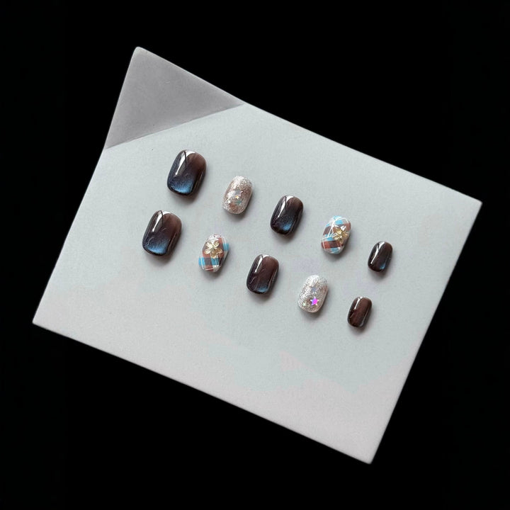 Decorative Press-On Nail Set with Glamorous Glitter and Floral Designs