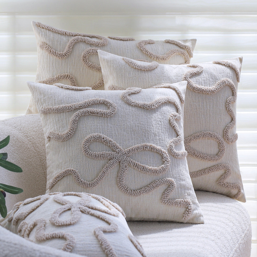 Rectangular decorative cushion cover with curved tufting and structured cotton-linen blend Bowlift