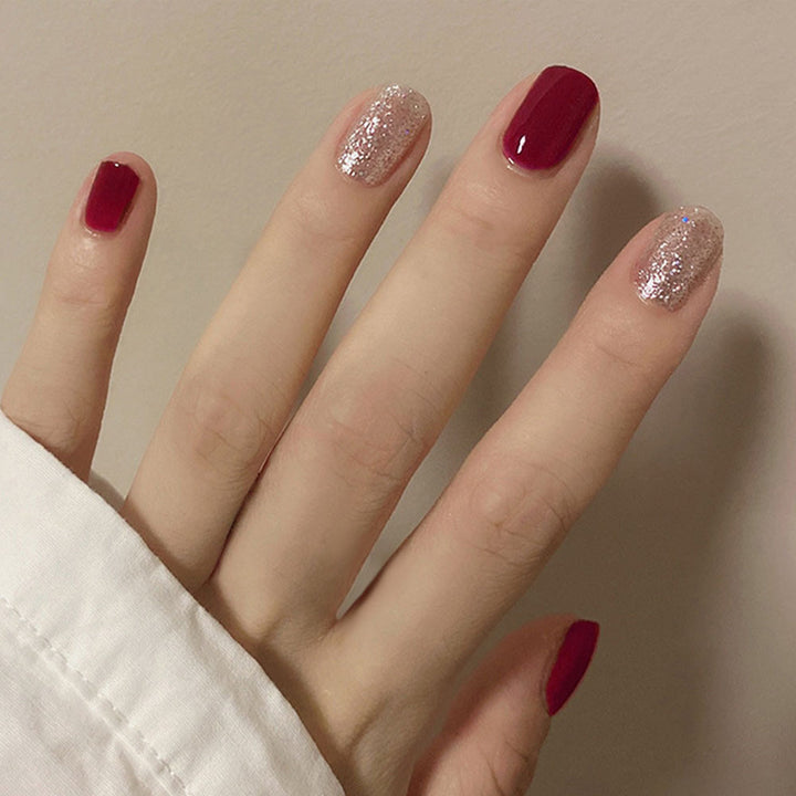 Shiny Couture Artificial Nails Bowlift