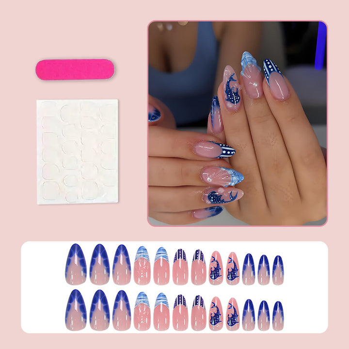 Nail art set with maritime motifs and modern designs Bowlift
