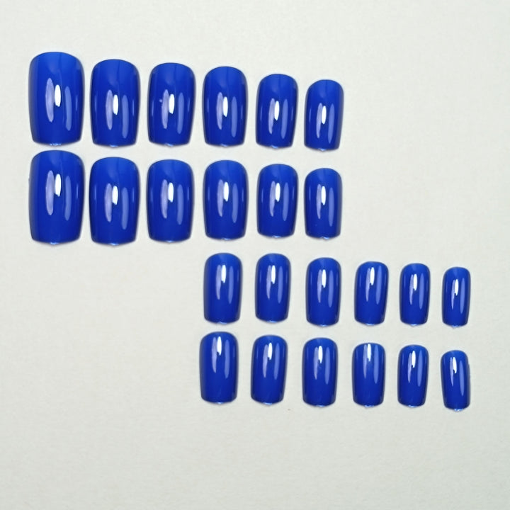 Glossy Square Nail Extensions Bowlift