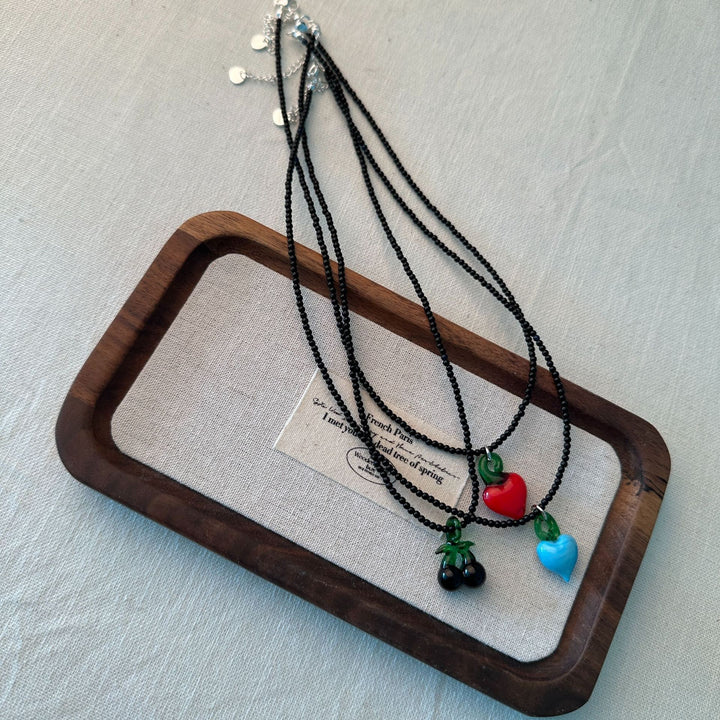 Minimalist Beaded Necklace Bowlift