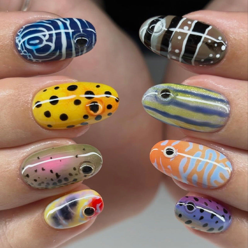 Creative Nail Design Bowlift