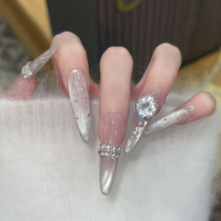 Decorative 3D Crystal-Embellished Nail Art Extensions Bowlift