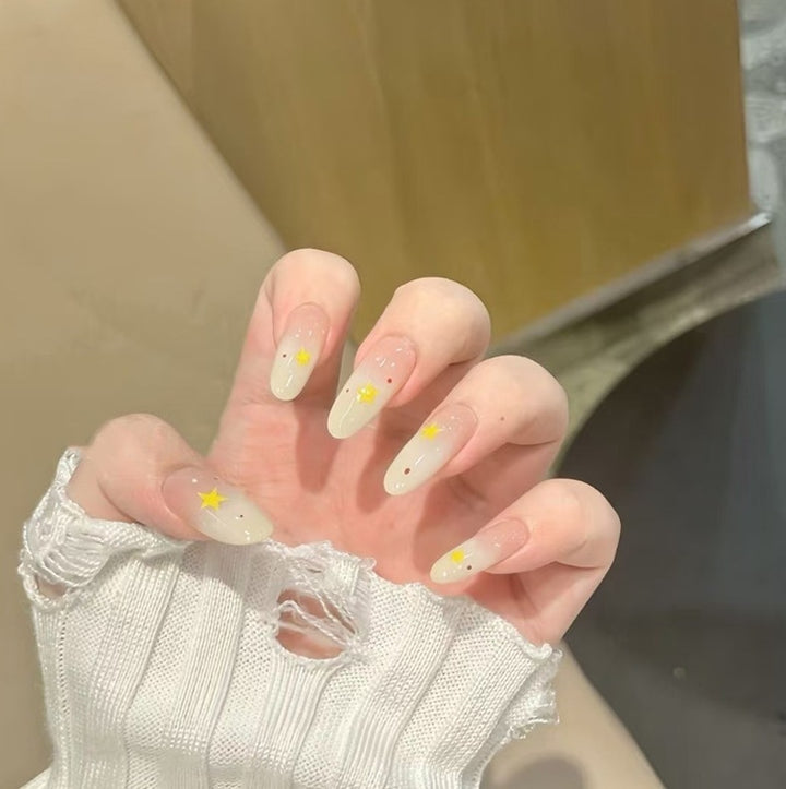 Artistic Cat and Dog Themed Nail Art Extensions Bowlift