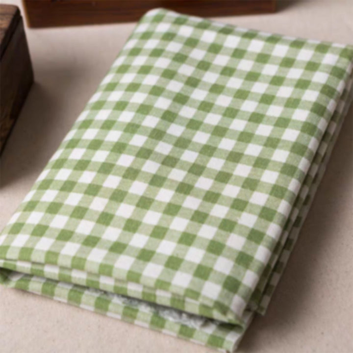 Decorative Polka Dot Tablecloth