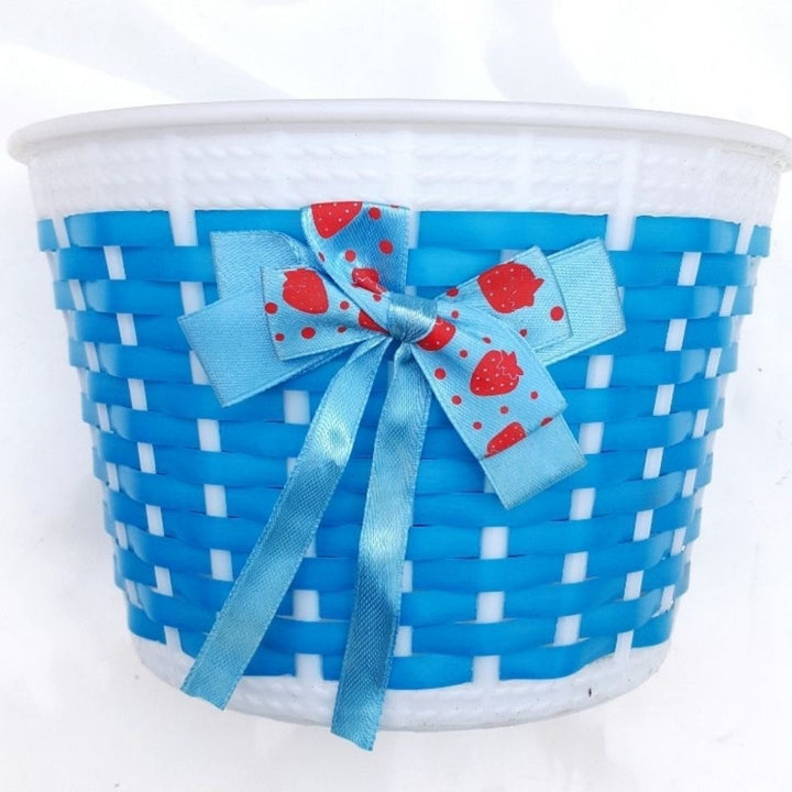 Decorative Woven Basket Bowlift