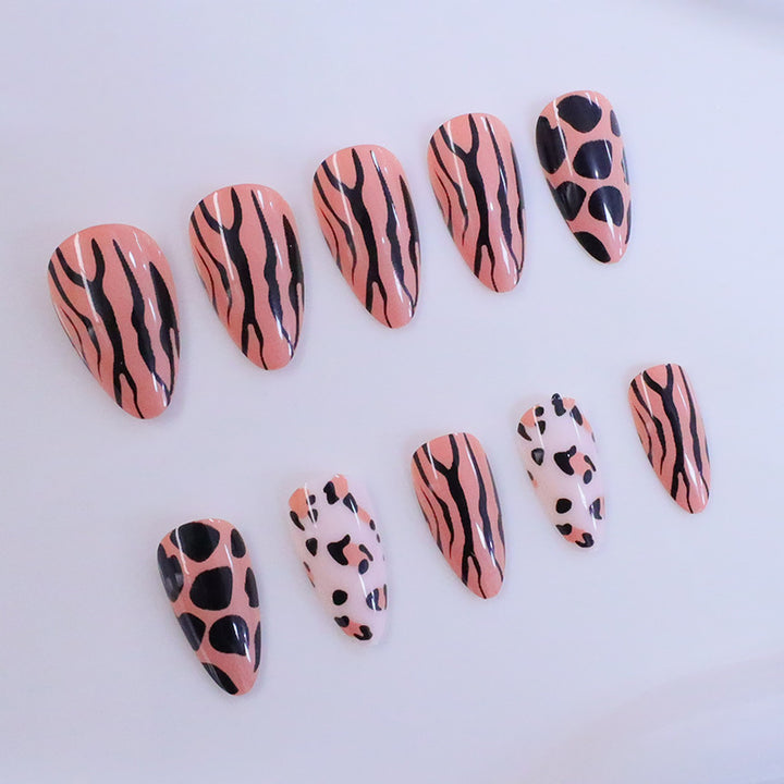 Trendy Animal Print Nail Art Set Bowlift