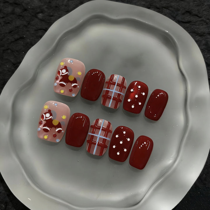 Artistic Press-On Nail Set with Unique Patterns