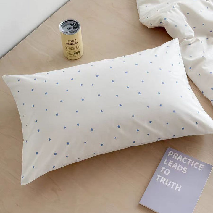 Decorative Star and Moon Print Pillow