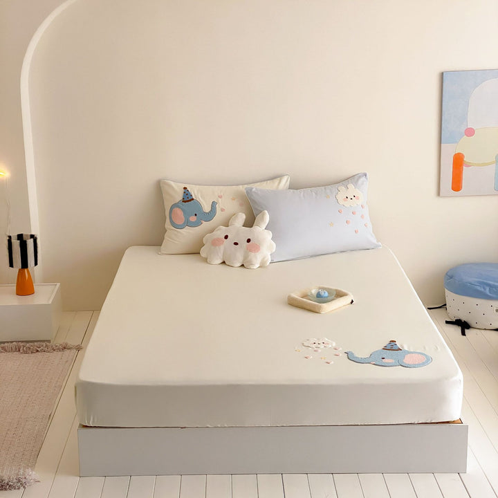 Kids Fitted Crib Mattress Sheet Set with Appliqué Pillow Covers
