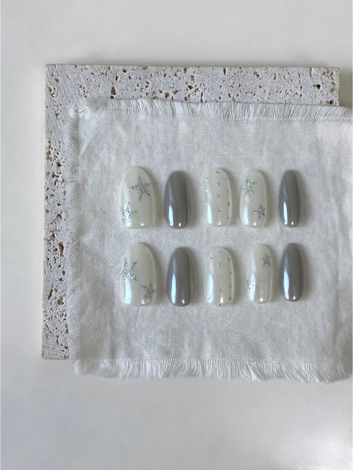 Decorative Press-On Nail Set with Celestial Star Accents