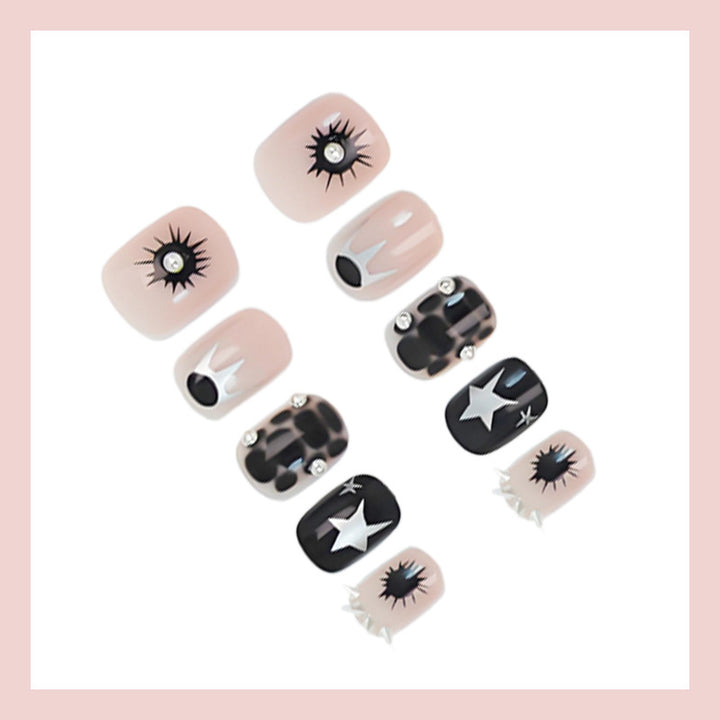 Art nail set with creative geometric designs Bowlift
