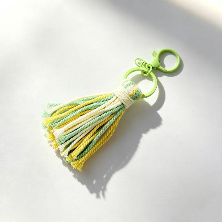 Decorative Tassel Keychain Bowlift