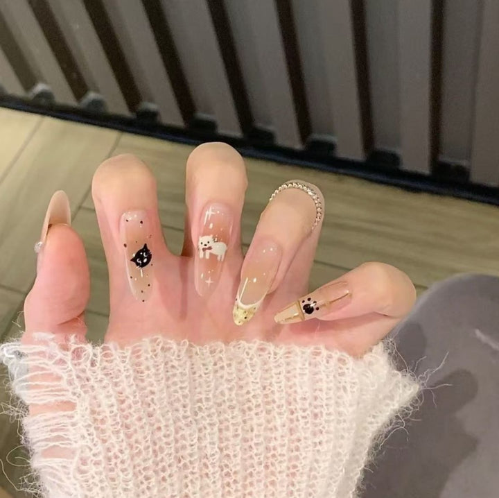 Artistic Cat and Dog Themed Nail Art Extensions Bowlift
