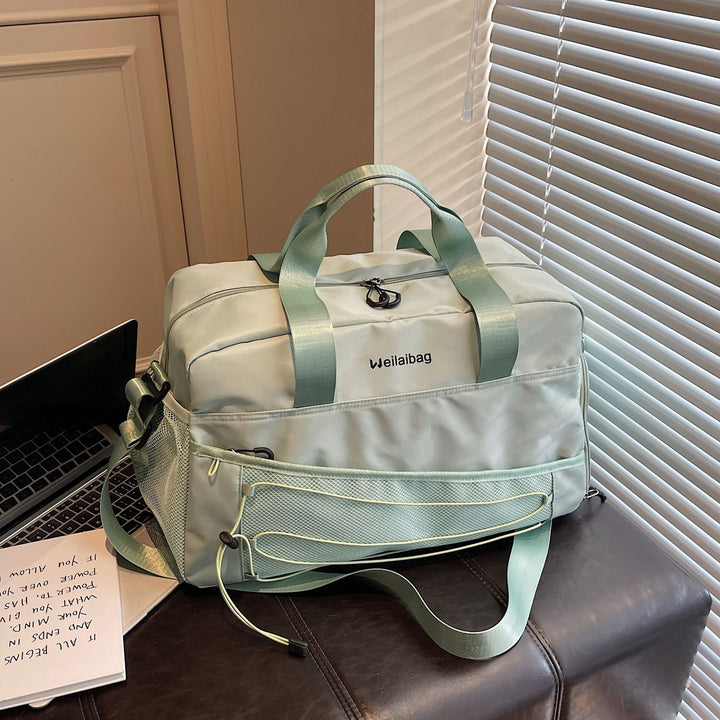 Versatile Multi-Compartment Travel Duffle Bag Bowlift
