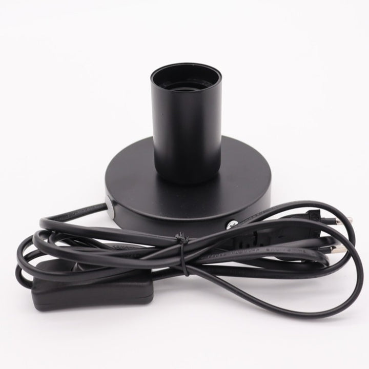 Metal Plug-In Lamp Holder with Inline Switch and EU Plug Bowlift
