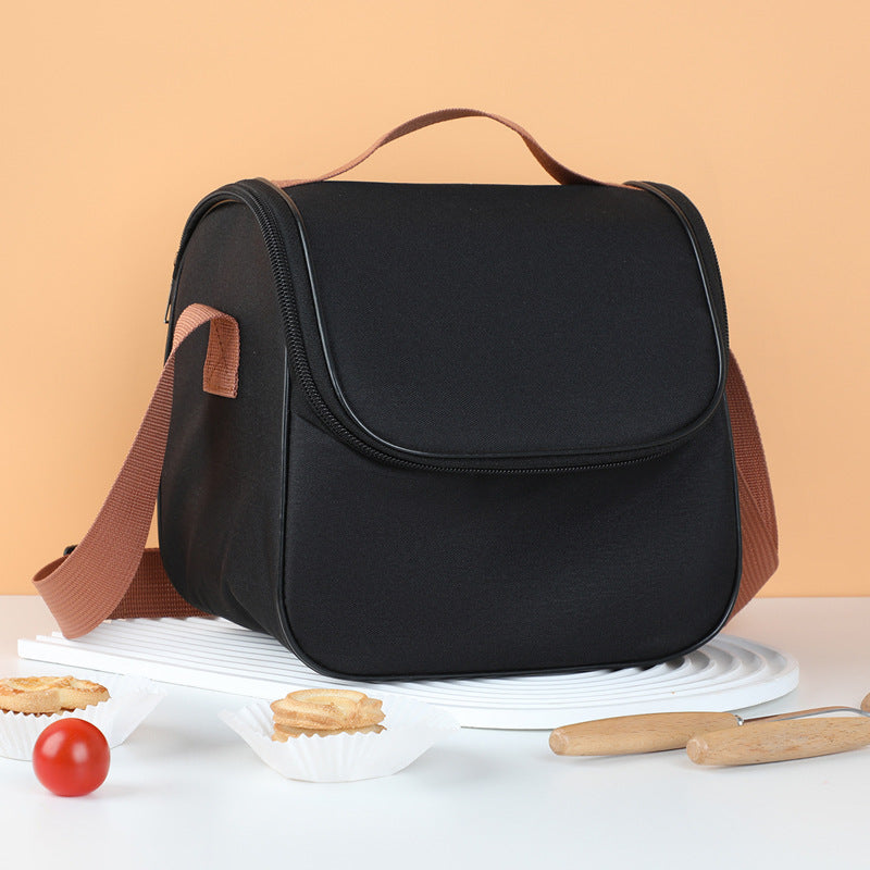 Insulated Picnic Bag with Practical Carrying Strap Bowlift