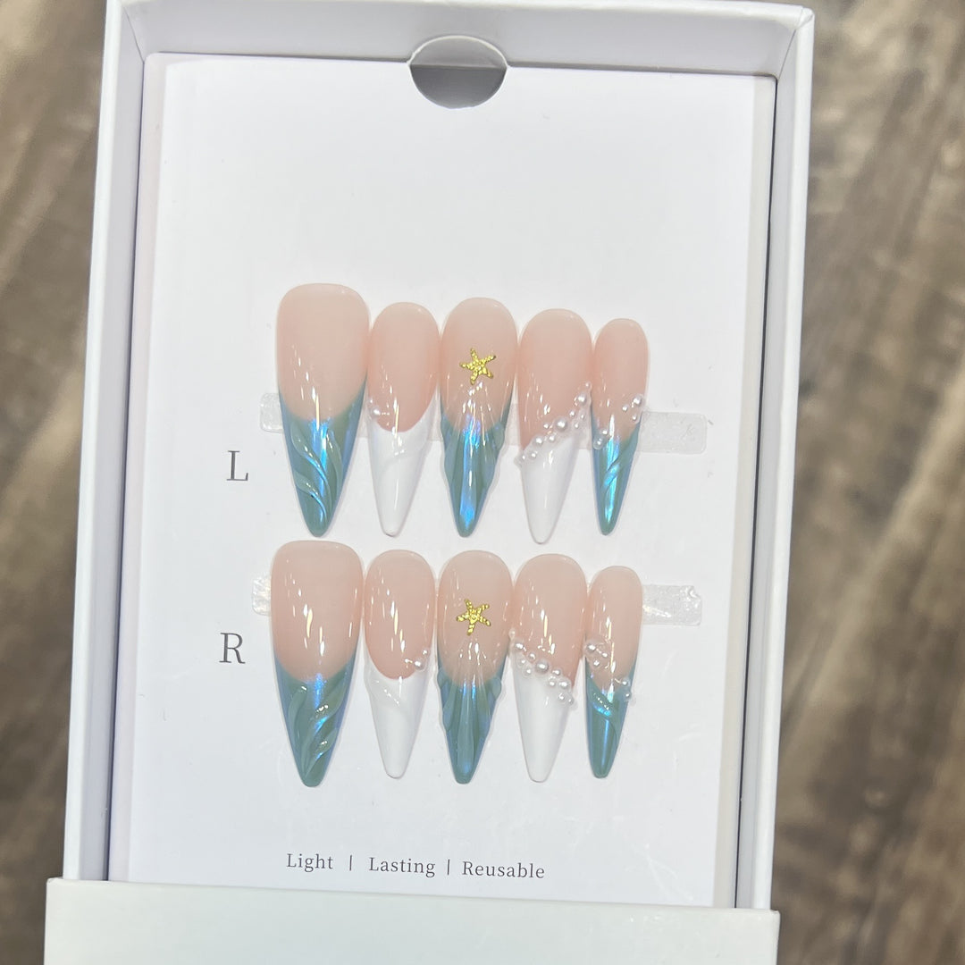 Floral and Polka Dot Press-On Nail Set Bowlift