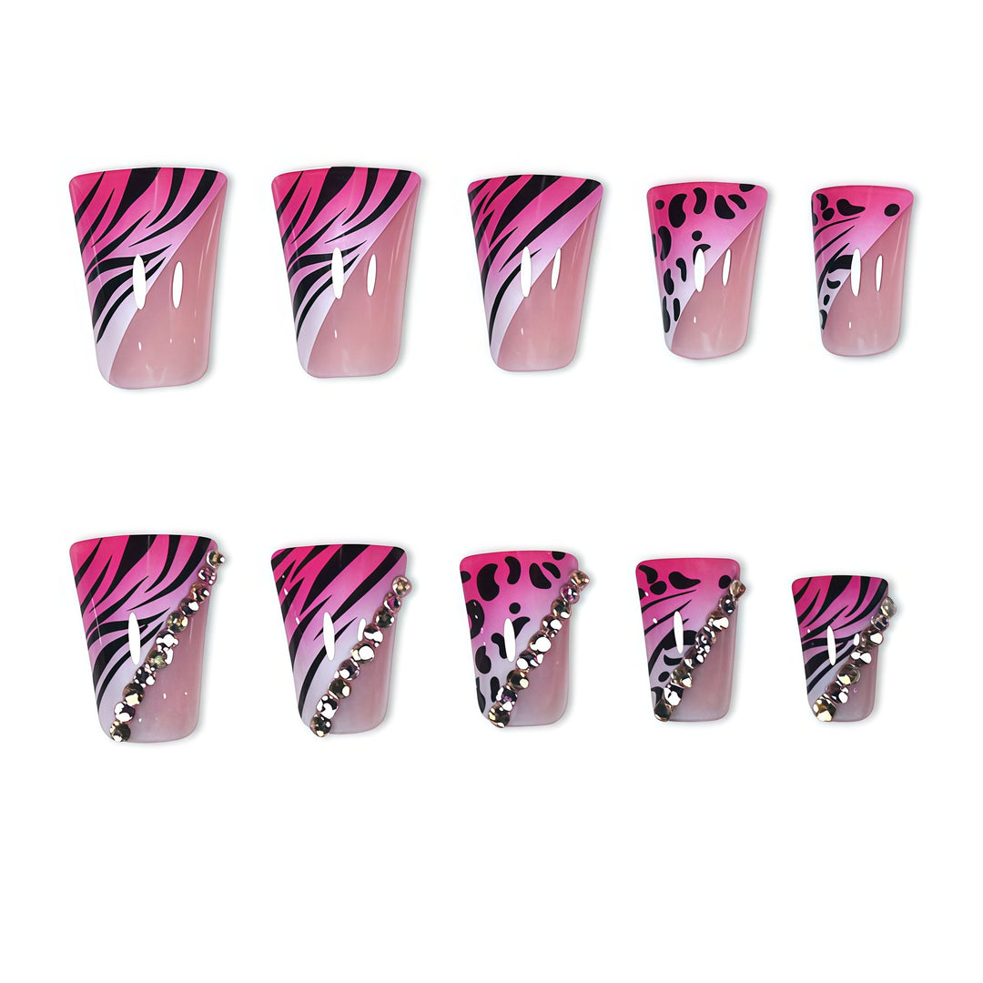 Glamorous Stiletto Nail Extensions Bowlift