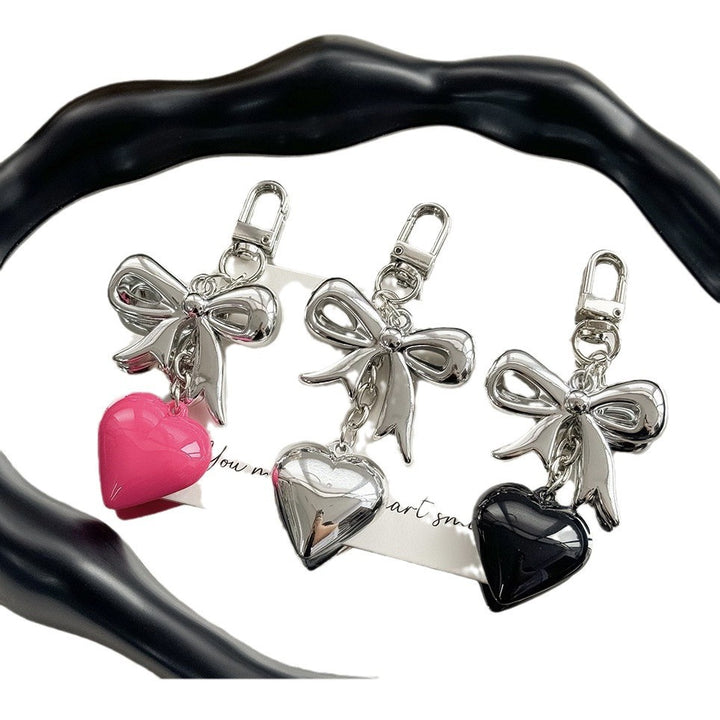 Heart-Shaped Charm Keychain Bowlift