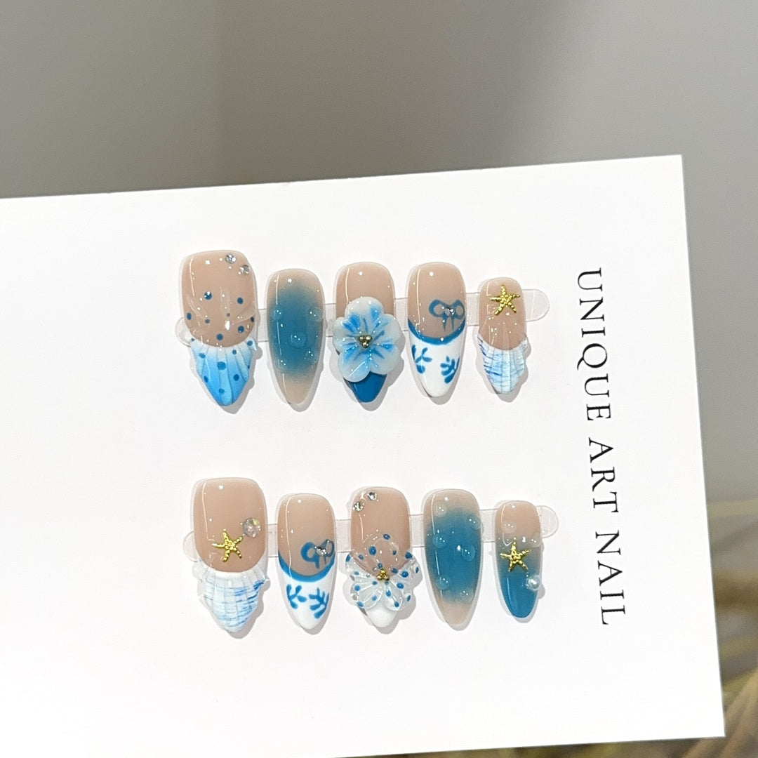 Artistic Ocean-Inspired Press-On Nail Set